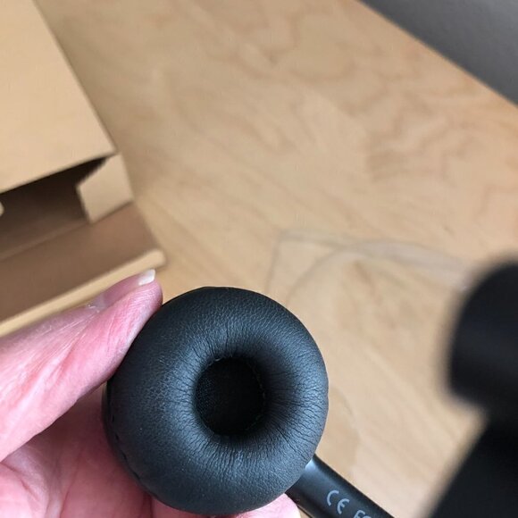 MPOW Media Playing Over the Head Headset - NWT's - Picture 8 of 8